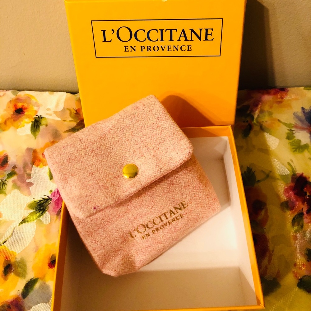 L’Occitane Gift Box with Pouch